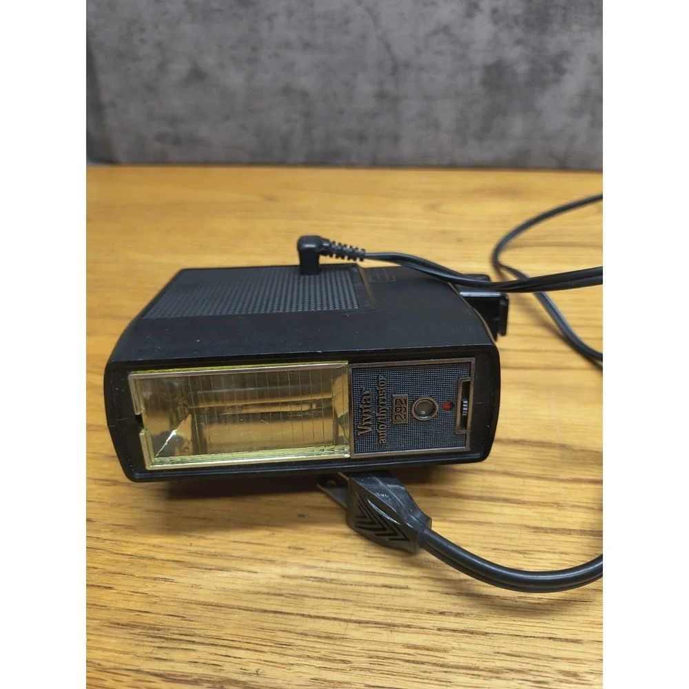 Vintage Vivitar Auto/Thyristor 292. With Charger - Untested